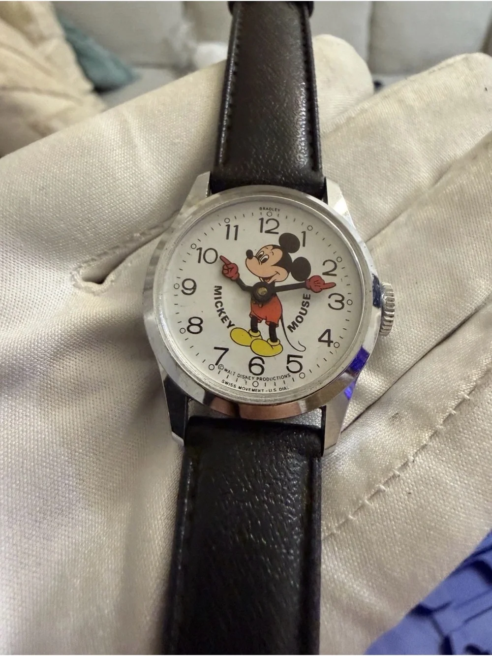 Vintage 1970s Bradley Mickey Mouse Mechanical Watch 015 Swiss Made Disney 30mm